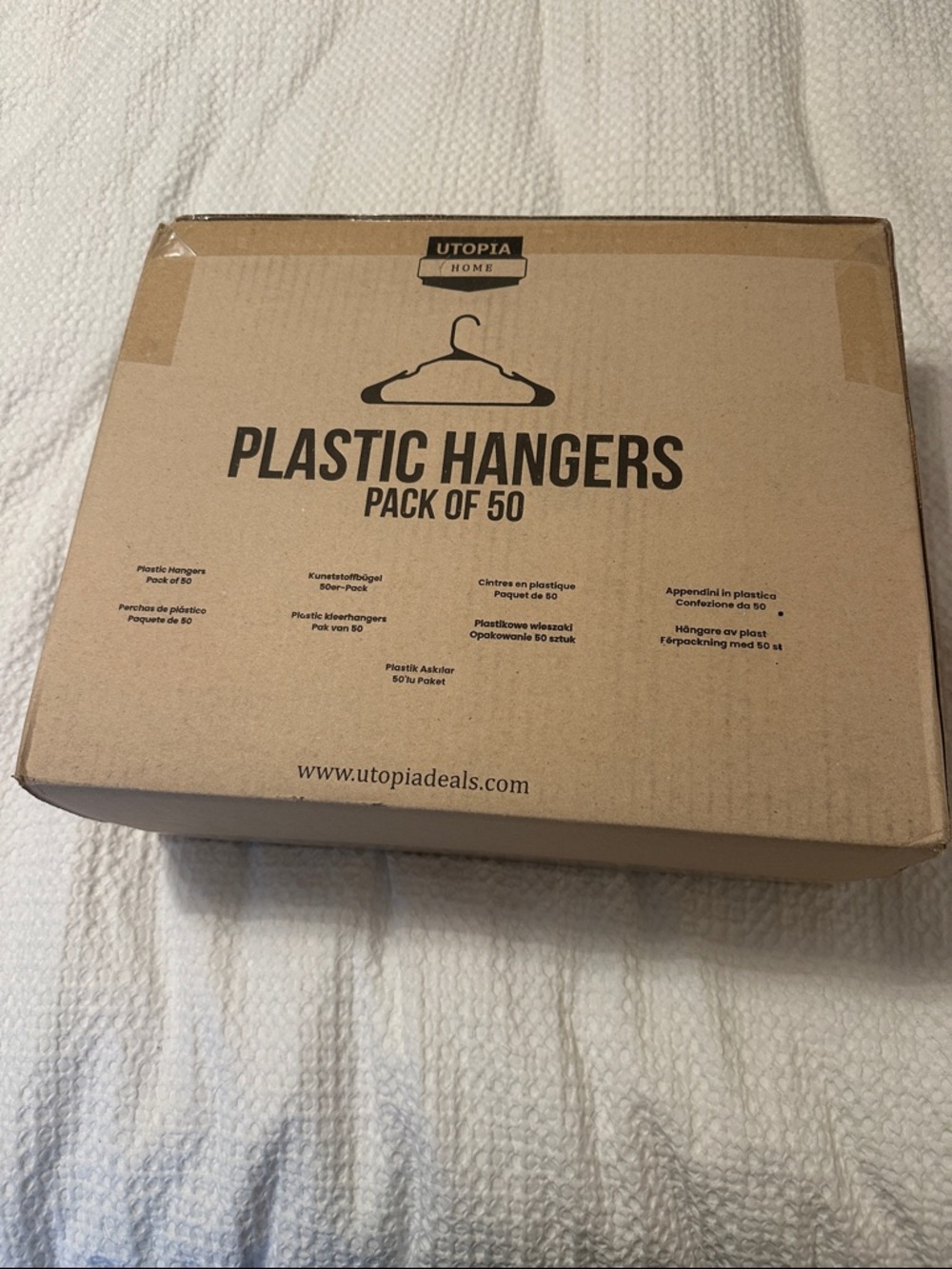 Utopia Home Plastic Hangers Pack of 50 - White, Brand New